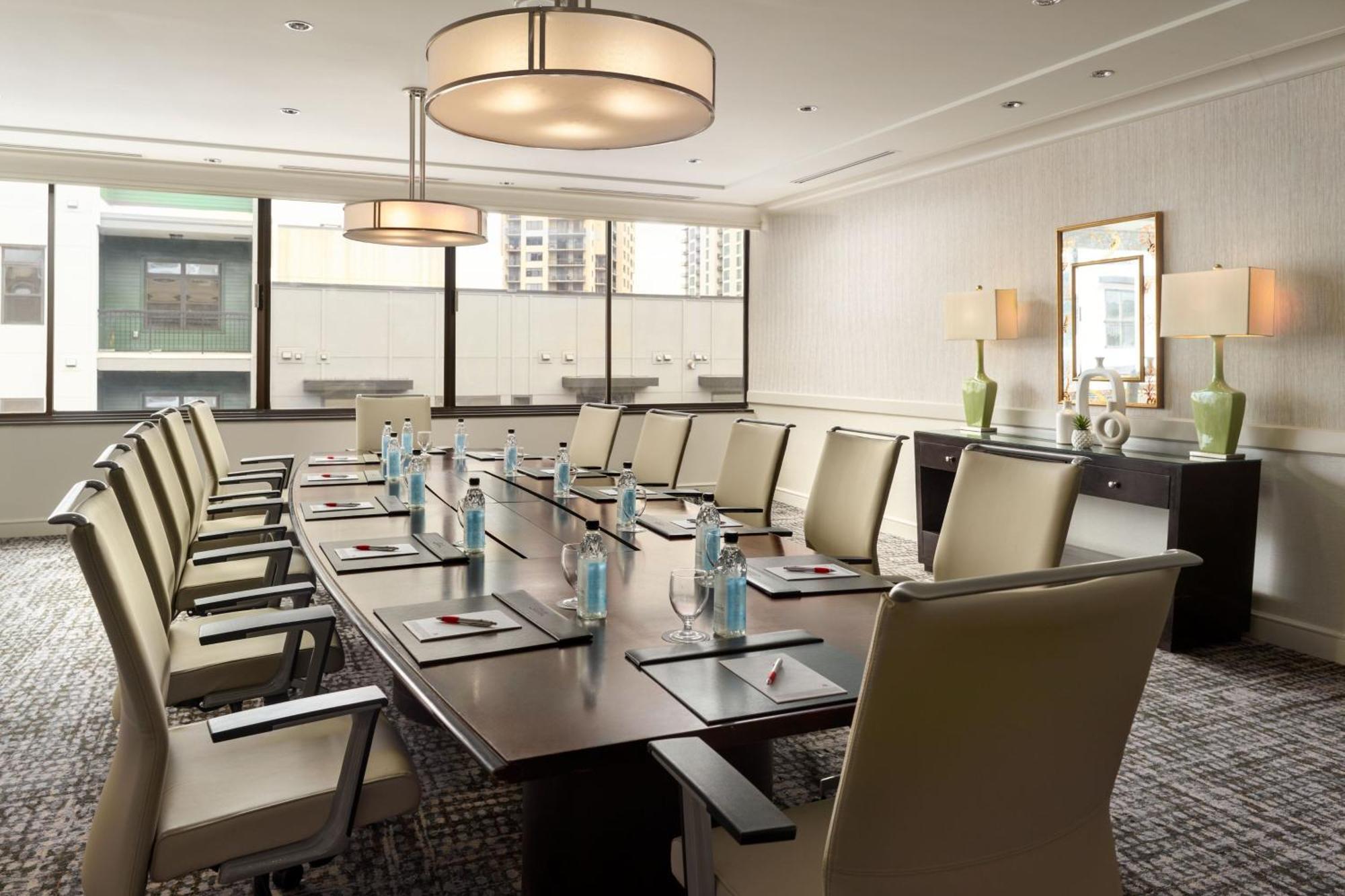 Wyndham Atlanta Buckhead Hotel & Conference Center Esterno foto